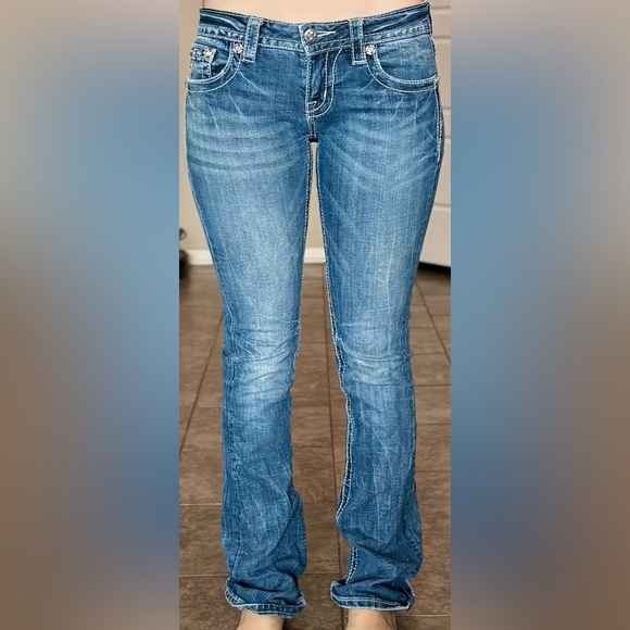 Miss Me 90’s Low Rise Slim Bootcut Denim Blue Jeans 26 - Picture 2 of 13
